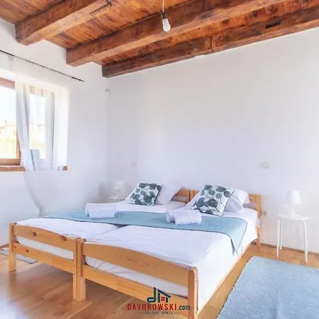 Hotel Amelie Comfortable Holiday