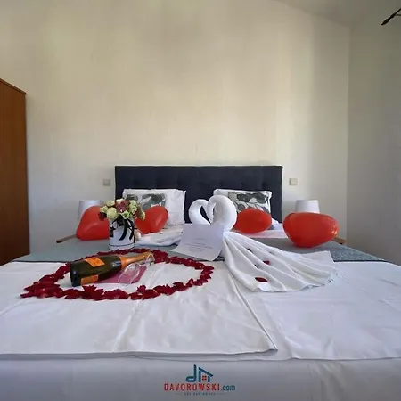 Amelie Comfortable Holiday Hotel 4*